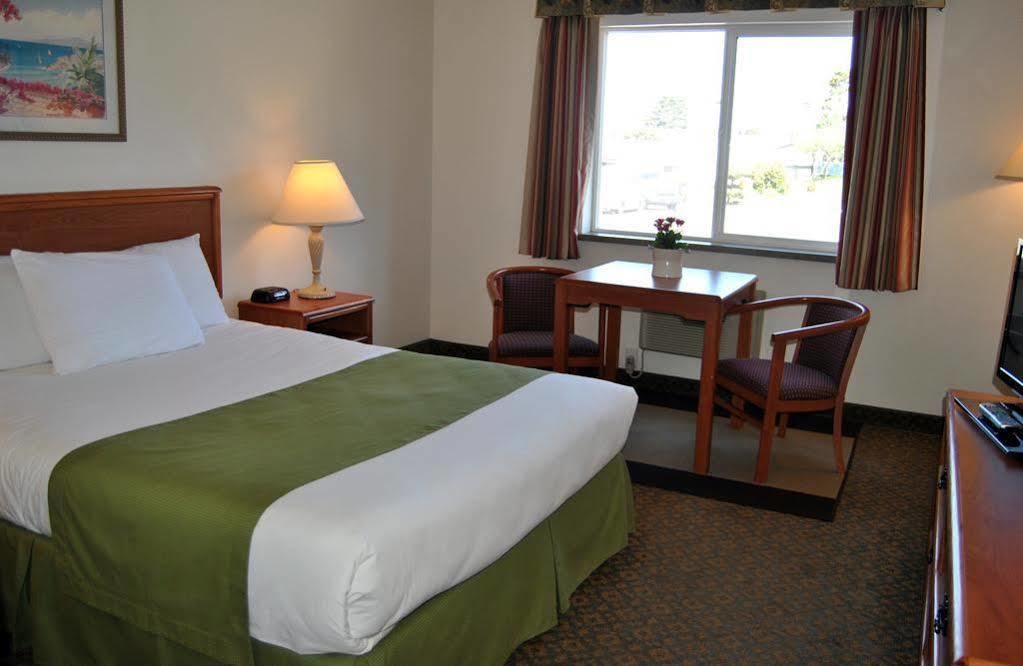 Paradise Inn & Suites At Lincoln City Eksteriør billede
